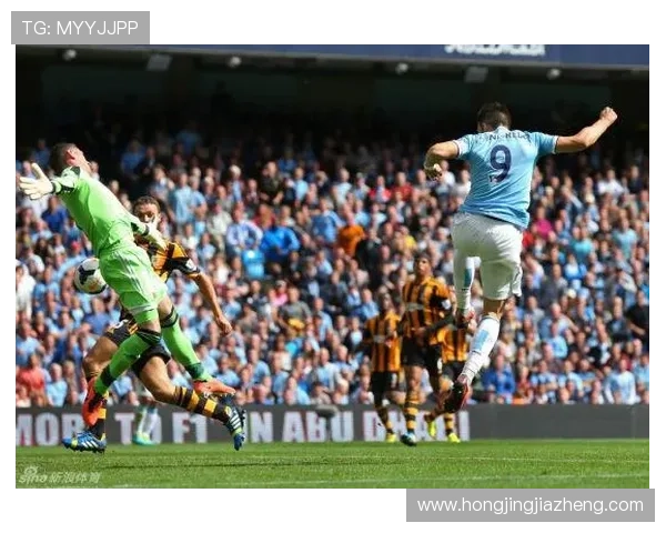 [国际足球]绍洛伊右路传中 格雷戈里奇头槌破门.